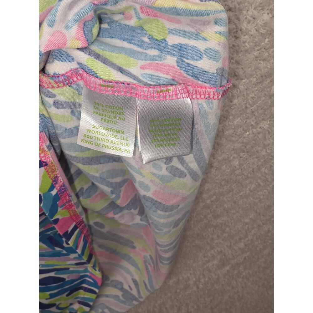 Lilly Pulitzer V-Neck T-Shirt Size Medium - Picture 3 of 8